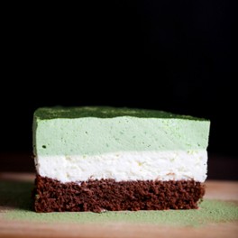 Matcha, coco & chocolate Cake Matcha, coco & chocolate Cake